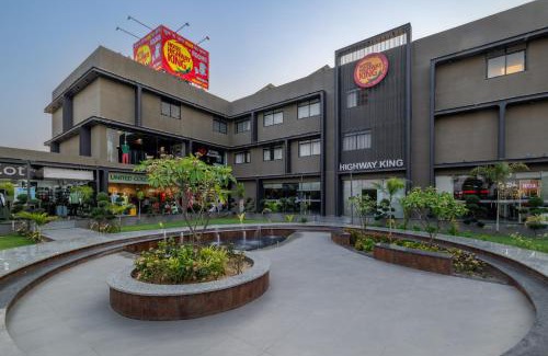 Behror Hotel | Hotel Highway king Behror