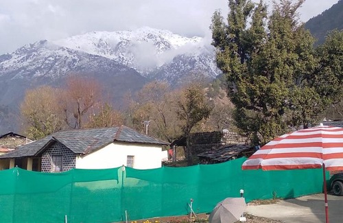 Sidhpur Hotel | Hotel Himalayan off trails