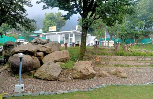 Sidhpur Hotel | Hotel Himalayan off trails