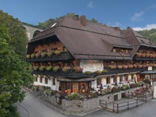 Breitnau Hotel | Hotel Hofgut Sternen - Ravennaschlucht