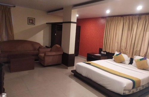 Lakdi Ka Pul Hotel | Hotel Holiday Park- Lakdikapul