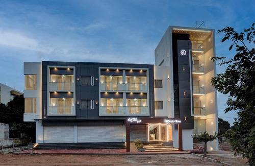 Vijayanagar Hotel | Hotel