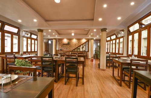 Police Bazar Hotel | HOTEL INDIANA