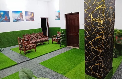 Varanasi Hotel | HOTEL INDRA INN
