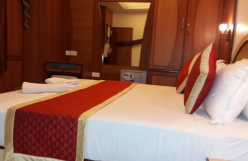 Raja Park Hotel | Hotel Kings Corner