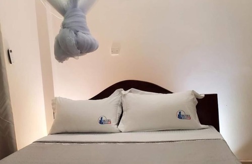 Lira Hotel | Hotel Komar