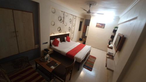 Ahmedabad Hotel | HOTEL KRISHNA
