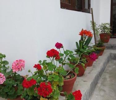 Jhargram Hotel | Hotel Kriya Inn