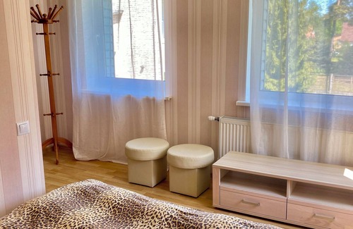 Lapmezciems Parish House | Hotel KVN