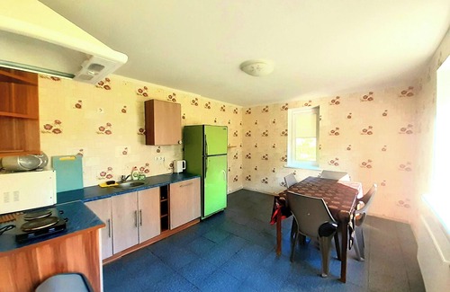 Lapmezciems Parish House | Hotel KVN