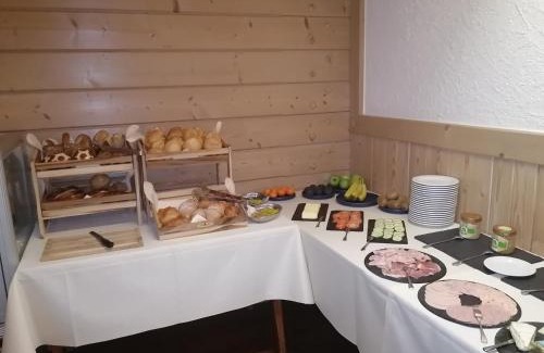 Schoenenberg-Kuebelberg Hotel | Hotel Landgut Jungfleisch