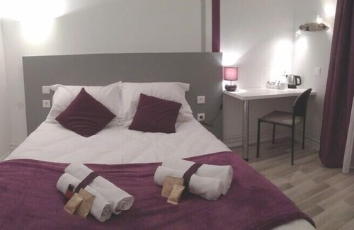 Hauteville-Lompnes Hotel | Hotel Le Hauteville