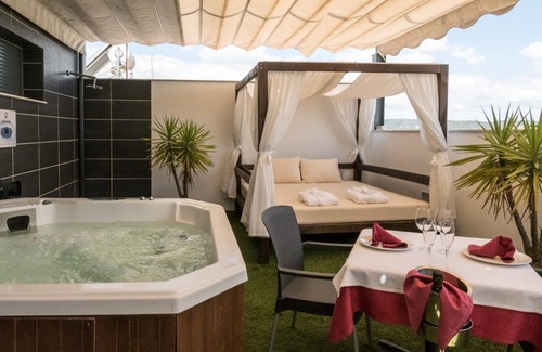 El Carpio Hotel | Hotel Macami
