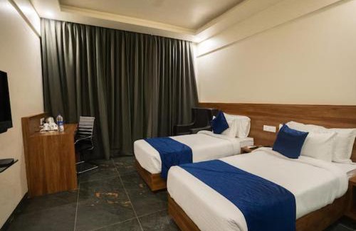 Ambikapur Hotel | HOTEL MAKHAN VIHAR
