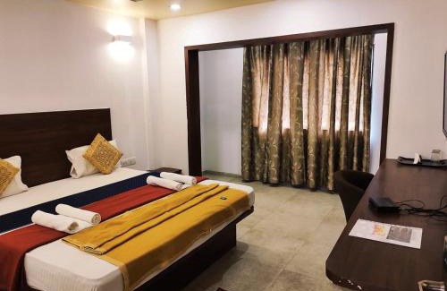 Satara Hotel | Hotel Manasi INN