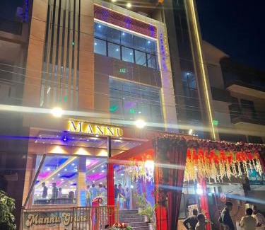 Kanpur Hotel | Hotel Mannu Grand