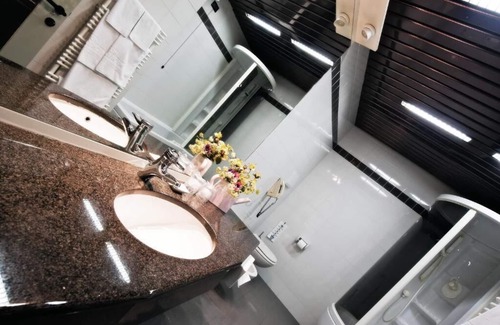 Rione San Maurizio Hotel | Hotel Michelangelo - Biella