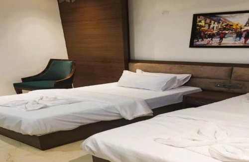 Aligarh Hotel | HOTEL MID-TOWN In Aligarh UP