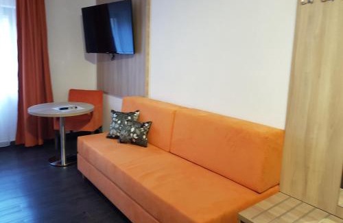 Mylau Hotel | Hotel Milin