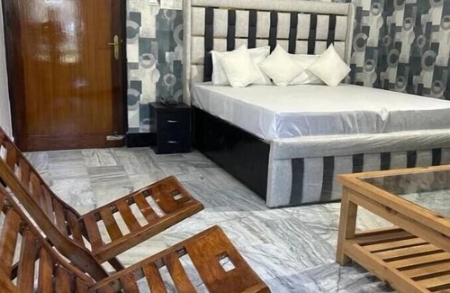 Pithoragarh Hotel | Hotel Monal Deluxe Room #2