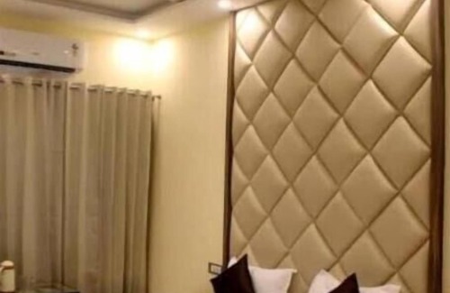 Pithoragarh Hotel | Hotel Monal Standard Room #3