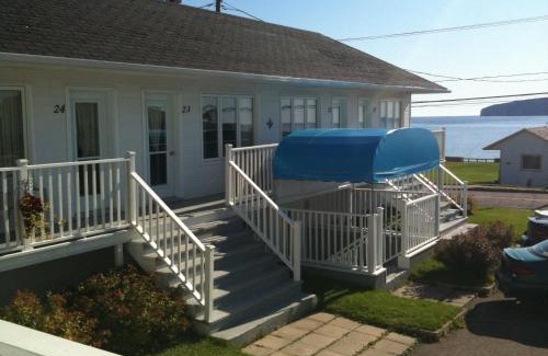 Perce Hotel | Hotel-Motel Fleur de Lys