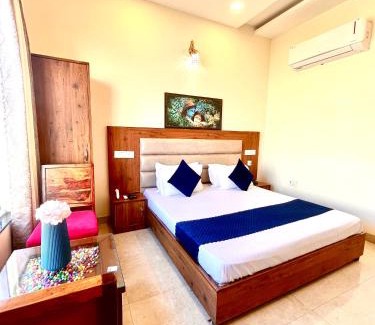 Padrauna Hotel | Hotel My Best Stay Patiala ! Parking ! Near Bus Stand ! Banquet ! Near Punjabi University ! Couple Friendly