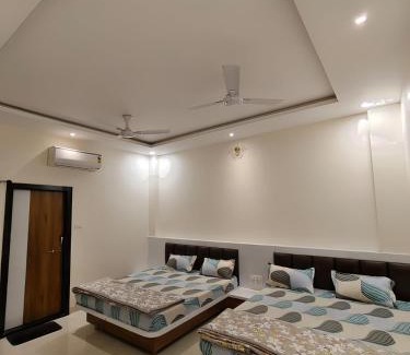 Omkareshwar Hotel | Hotel Narmada Shree