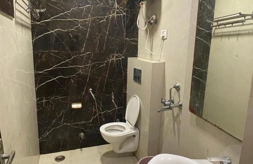 Basai Hotel | Hotel New Star Taj Agra