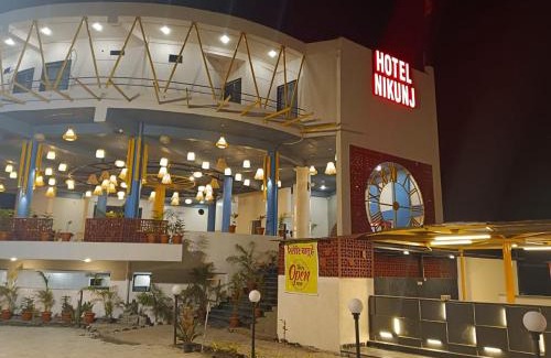 Ashta Hotel | Hotel Nikunj, Kilerama