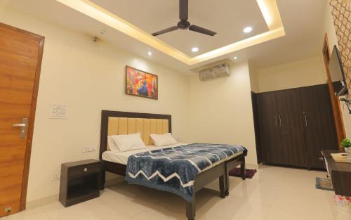 Bulandshahr Hotel | Hotel Nova Inn by StayApart