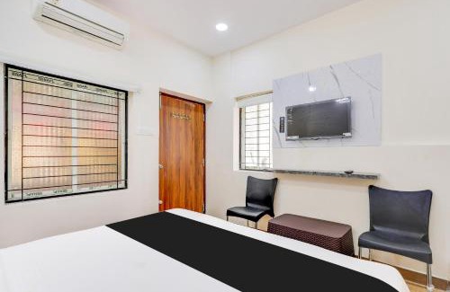 MVP Colony Hotel | Hotel O A1 Premium AC Rooms