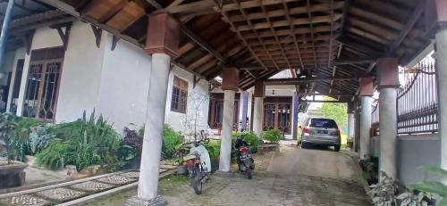 Sangkanurip Hotel | Hotel O Home Stay Syariah Annur