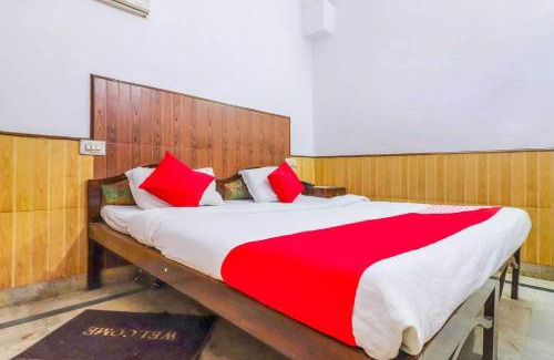 Moradabad Hotel | Hotel O Prem Chunaria