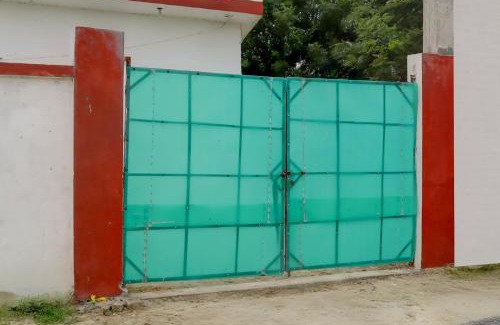 Pukhrayan Hotel | Hotel O S1 Hotel Palace NH 19
