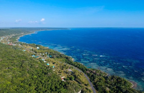Lifou Hotel | Hotel Oasis de Kiamu