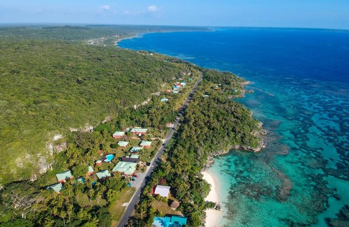 Lifou Hotel | Hotel Oasis de Kiamu