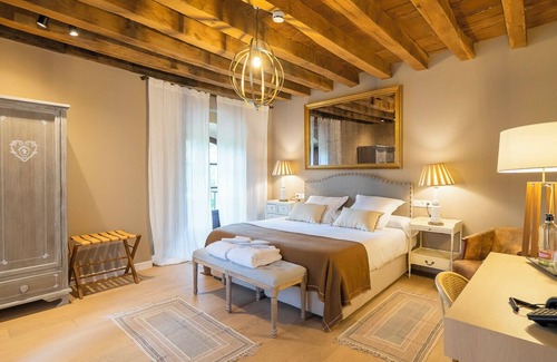 Arrazua-Ubarrundia Hotel | Hotel Palacio de Luko