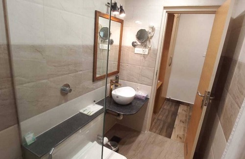 Purnia Hotel | Hotel Park Square