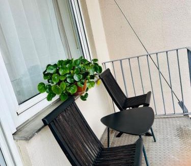 Augustenstraße House | Hotel-Pension Asta