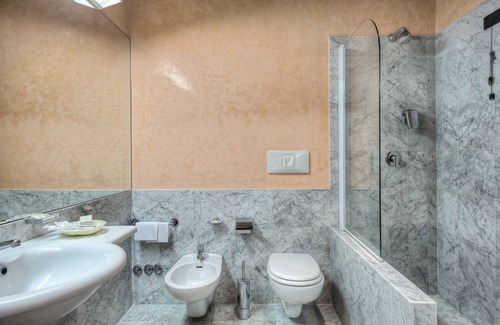 Zona XVI Torrenova Hotel | Hotel Petra