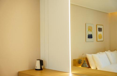 Chungmu Hotel | Hotel Pico