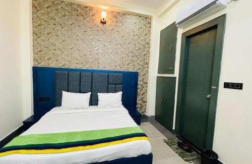 Mathura Hotel | Hotel Prime Grand Olivia