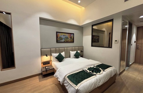 Vasai Hotel | HOTEL RED CARPET
