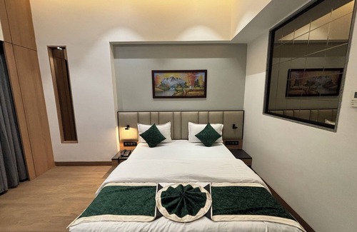Vasai Hotel | HOTEL RED CARPET