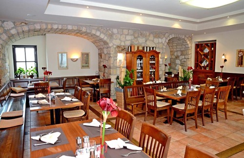 Purbach am Neusiedlersee Hotel | Hotel & Restaurant Braunstein - Pauli´s Stuben