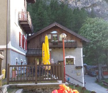 Usseaux Hotel | Hotel Residence Lago Laux