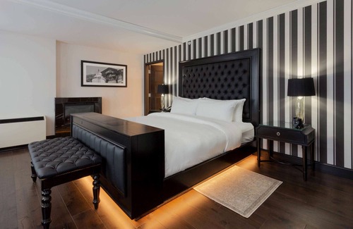 Fond du Lac Hotel | Hotel Retlaw, Trademark Collection by Wyndham
