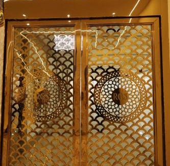 Kanpur Hotel | Hotel RGS Crystal