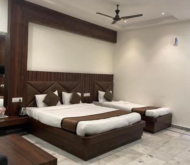 Tinsukia Hotel | Hotel Royal Embassy